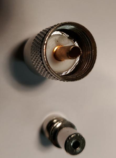 PL-Stecker für RG174-003